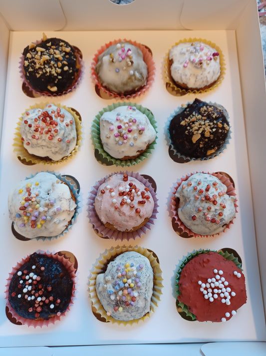 Pup Cakes~Mini~1 dozen (local delivery or pickup only)